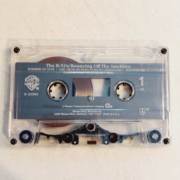 The B-52's ~ Bouncing Off The Satellites (cassette tape, 1986) tested and works - Picture 2 of 3